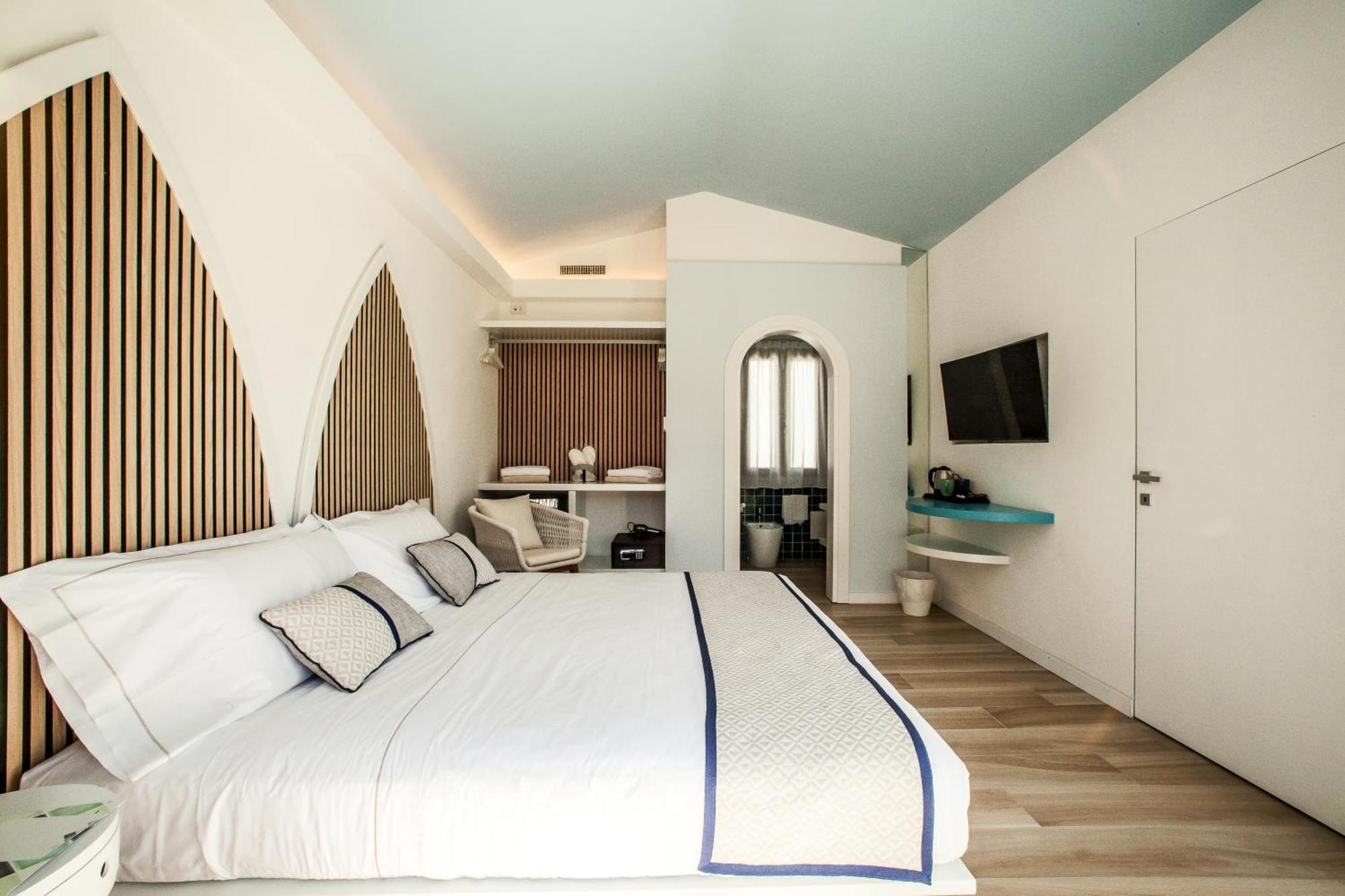 Hotel New Barcavela 4*